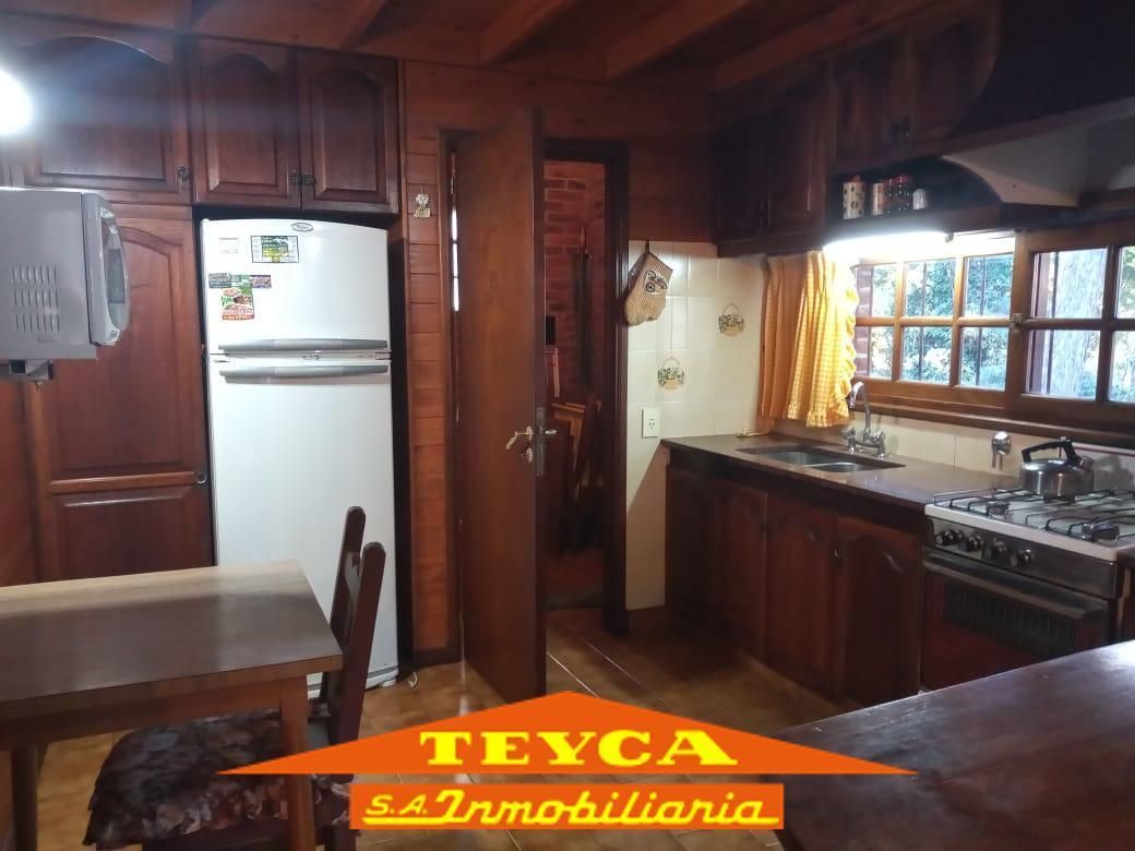 Casa en venta Lasalle 4 ambientes