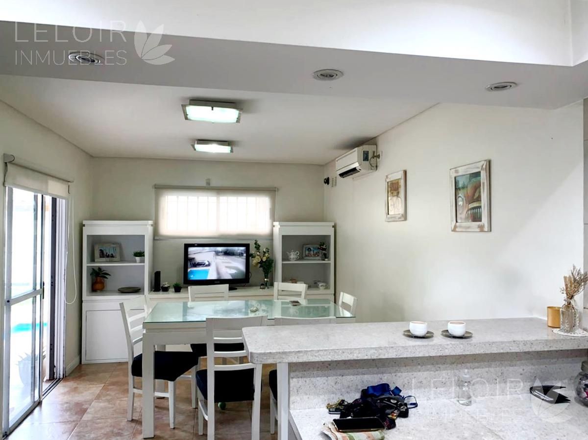 Casa en Venta en Moron, G.B.A. Zona Oeste