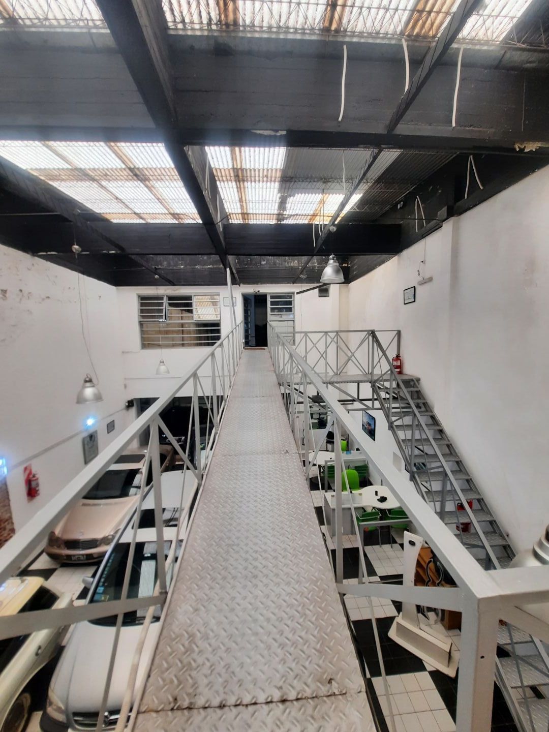 Local Comercial en Alquiler en Parque Chas, Capital Federal