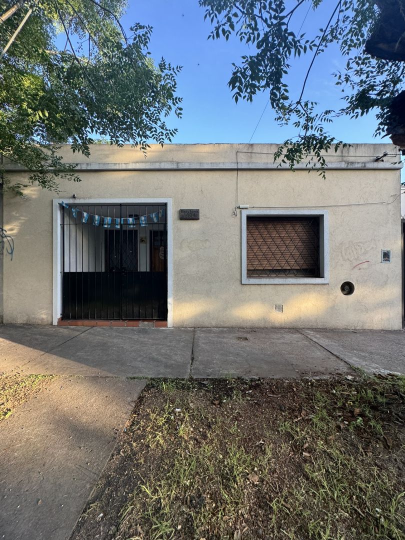 Casa en Venta en Tres de Febrero, G.B.A. Zona Oeste