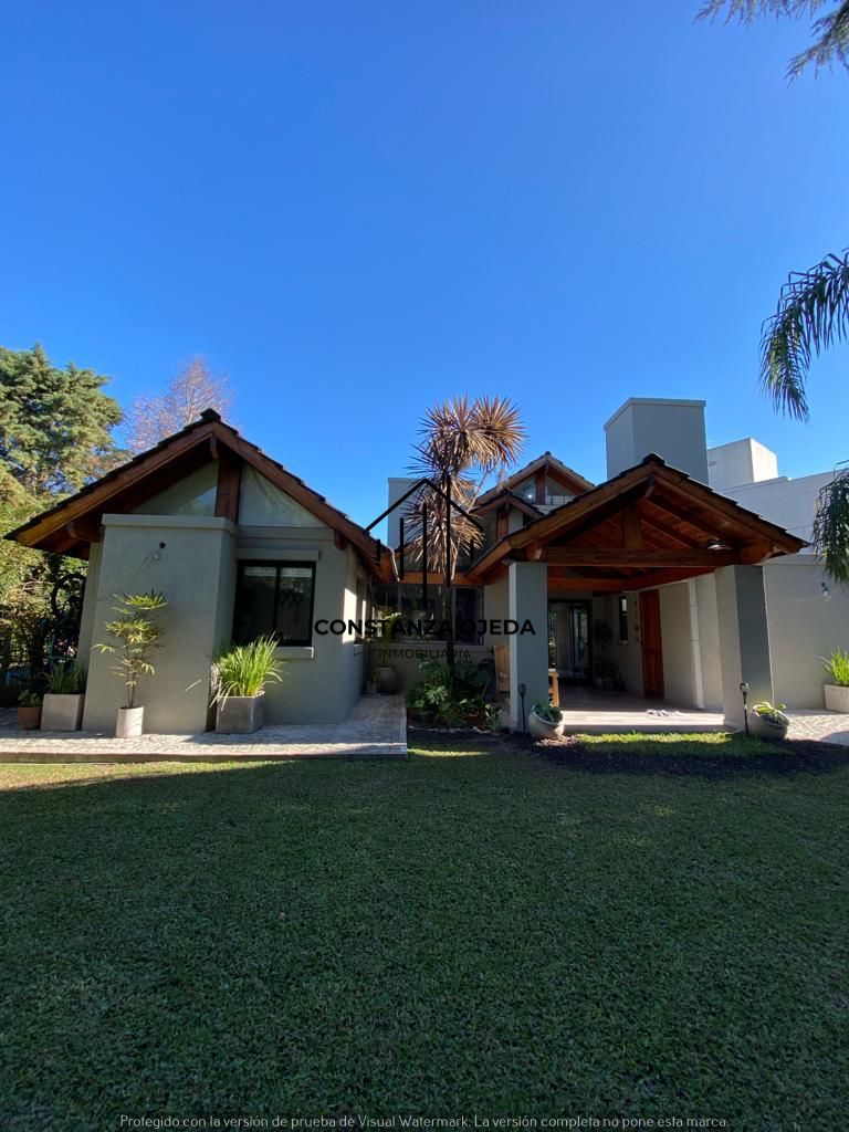 Casa EN VENTA