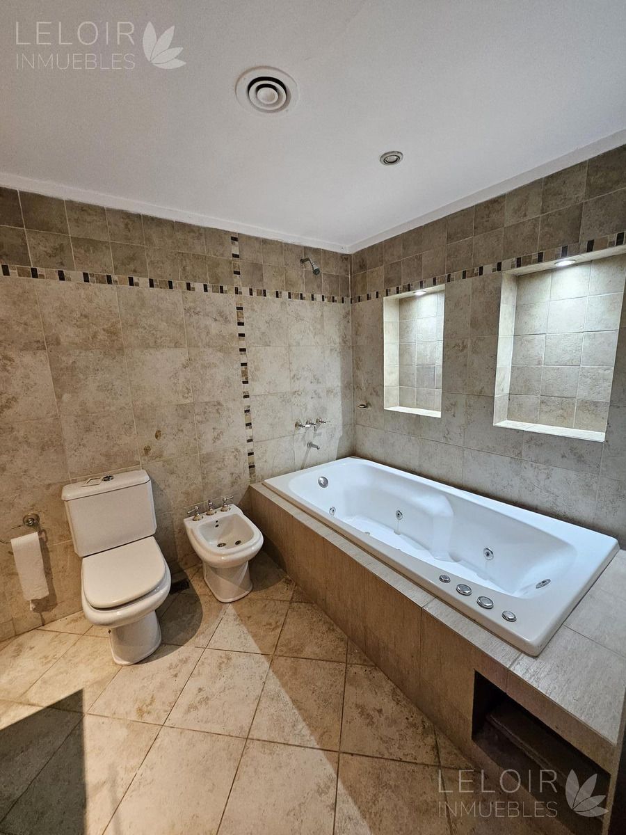 Casa en Venta en Ituzaingo, G.B.A. Zona Oeste