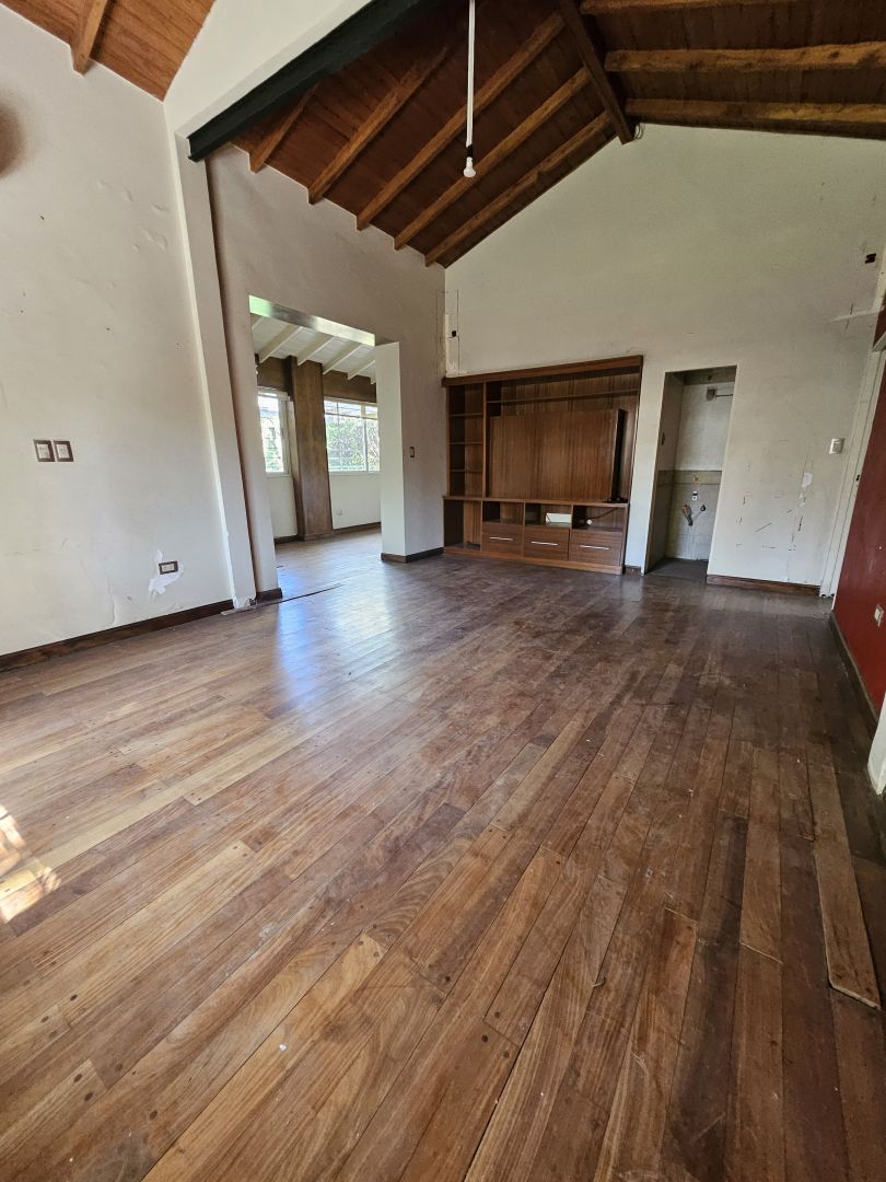 Casa en Venta en Ituzaingo, G.B.A. Zona Oeste