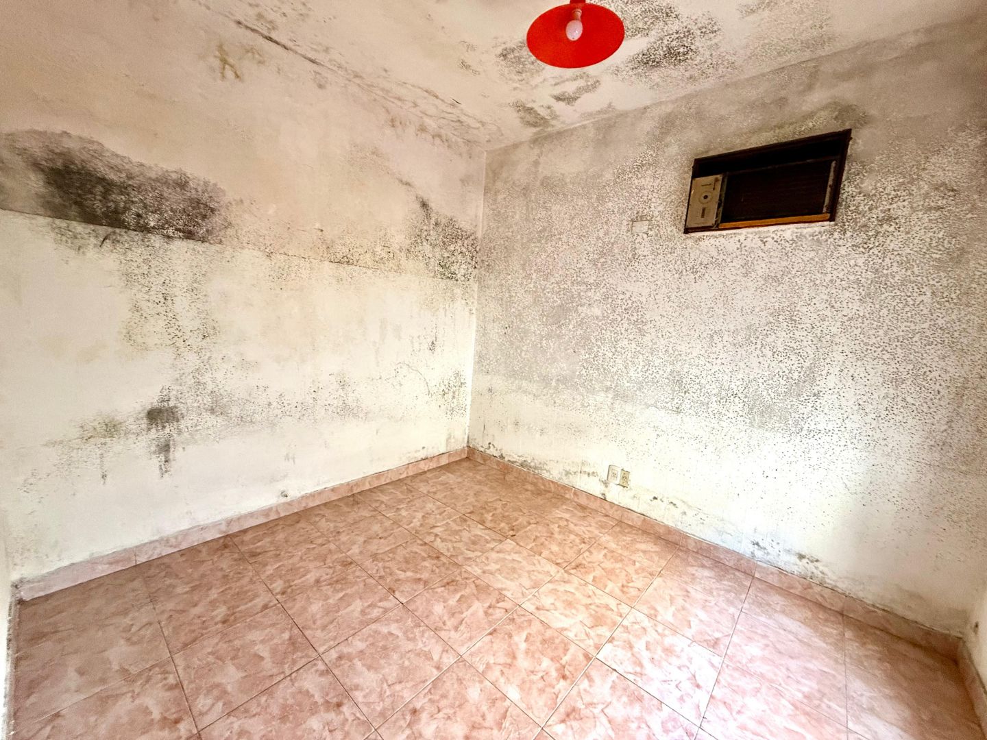 Casa en Venta en Tres de Febrero, G.B.A. Zona Oeste