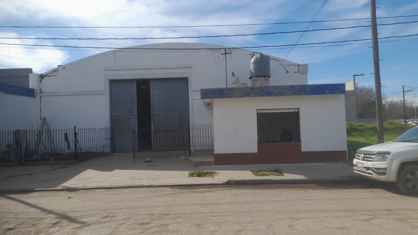 Galpon en venta y alquiler  2 ambientes