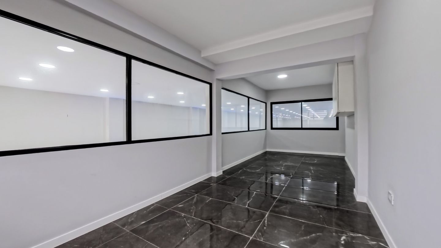 Local Comercial en Venta en Almirante Brown, G.B.A. Zona Sur