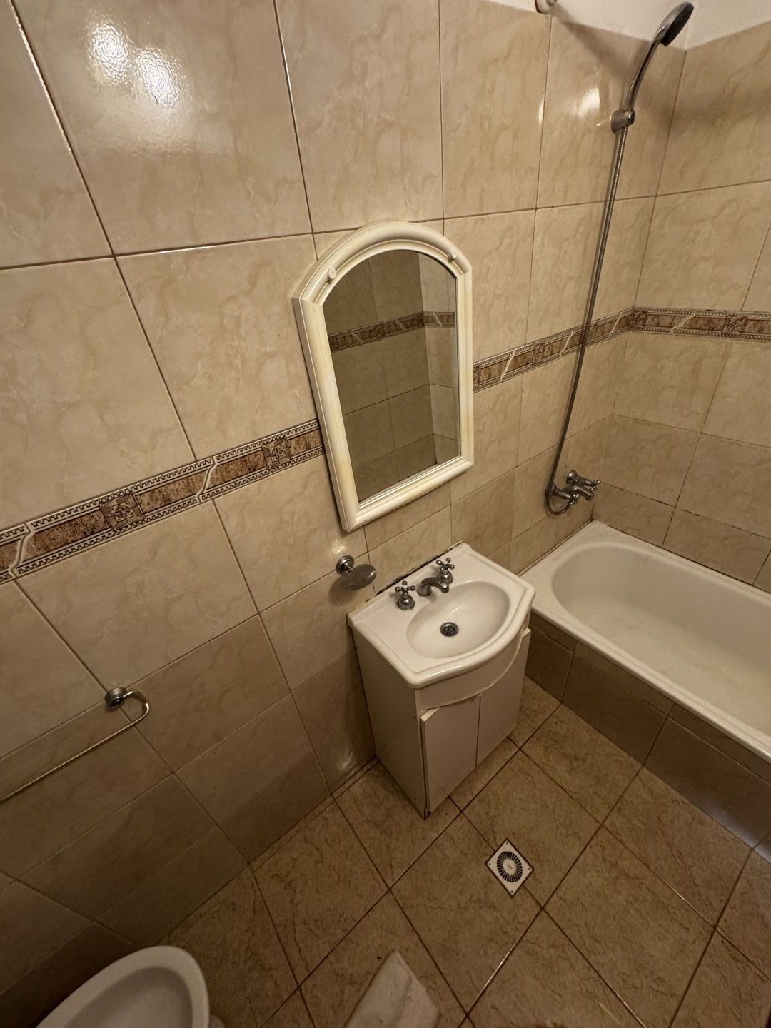 Departamento en Alquiler en Tres de Febrero, G.B.A. Zona Oeste
