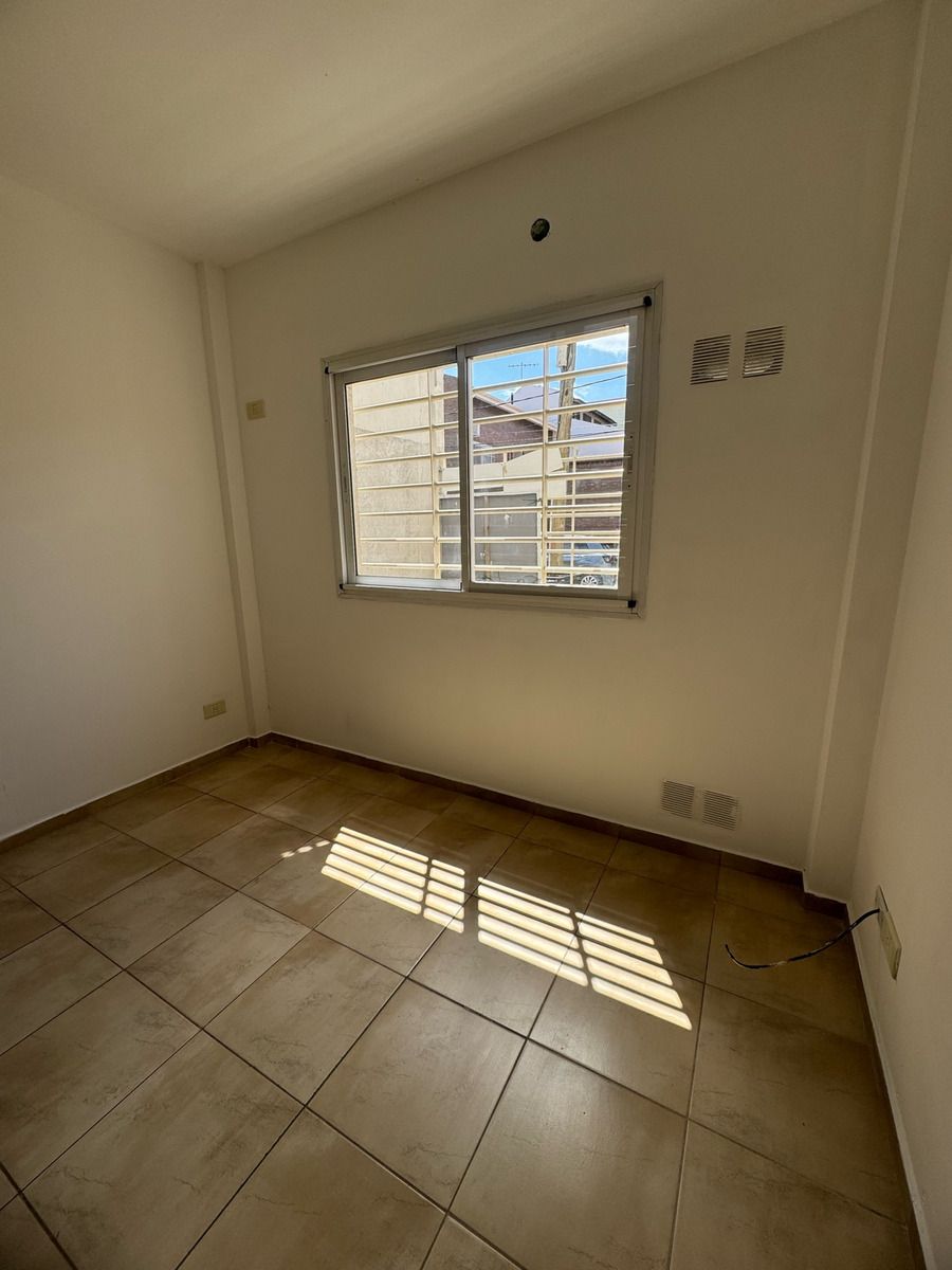 Departamento en Venta en Tres de Febrero, G.B.A. Zona Oeste