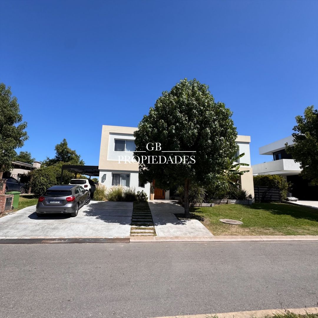 VENTA DE CASA EN Pilar - Ayres Plaza - 42