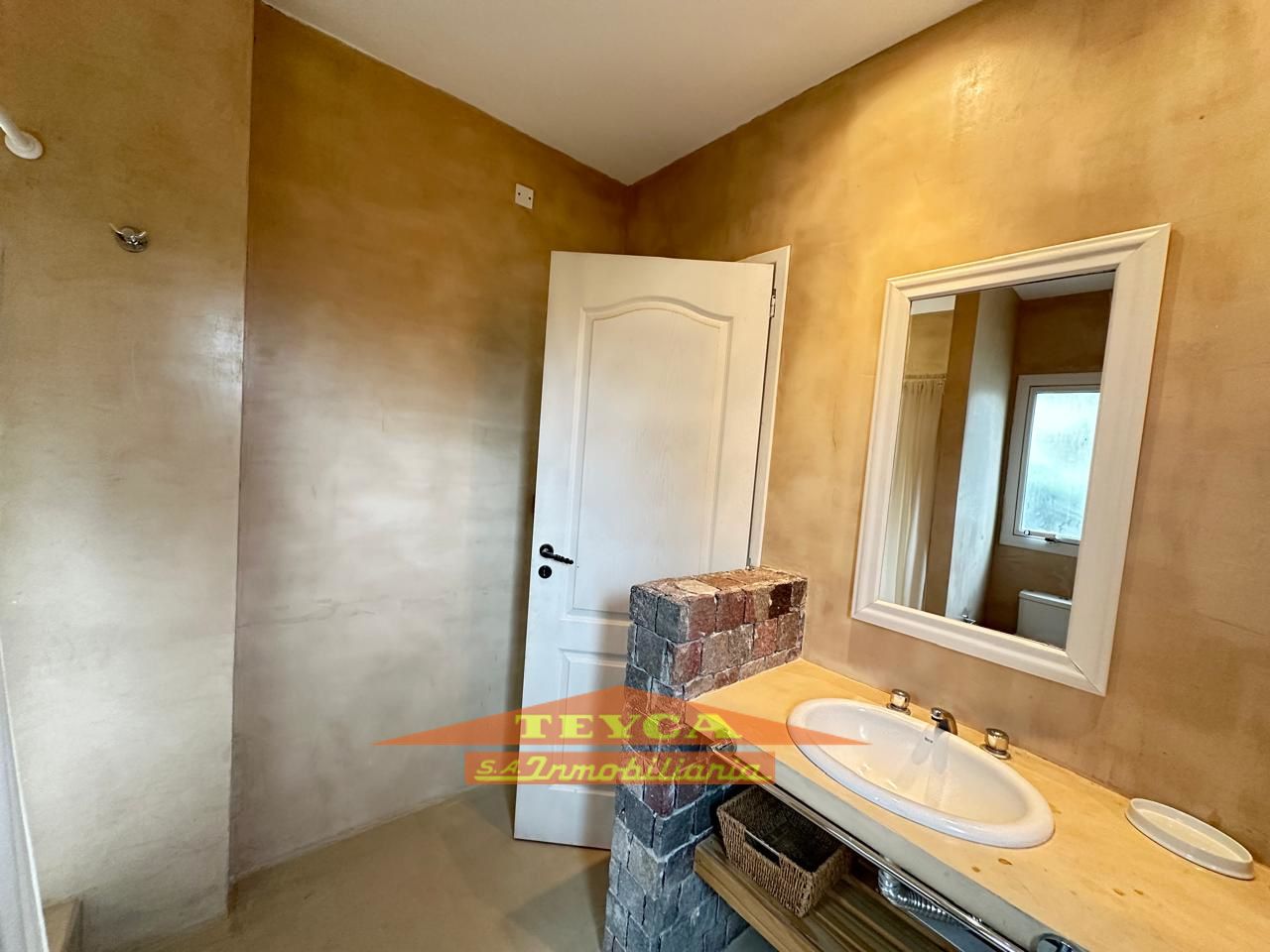 Casa en venta  4 ambientes