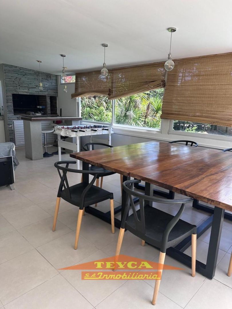 Casa en venta Golf Nuevo 5 ambientes