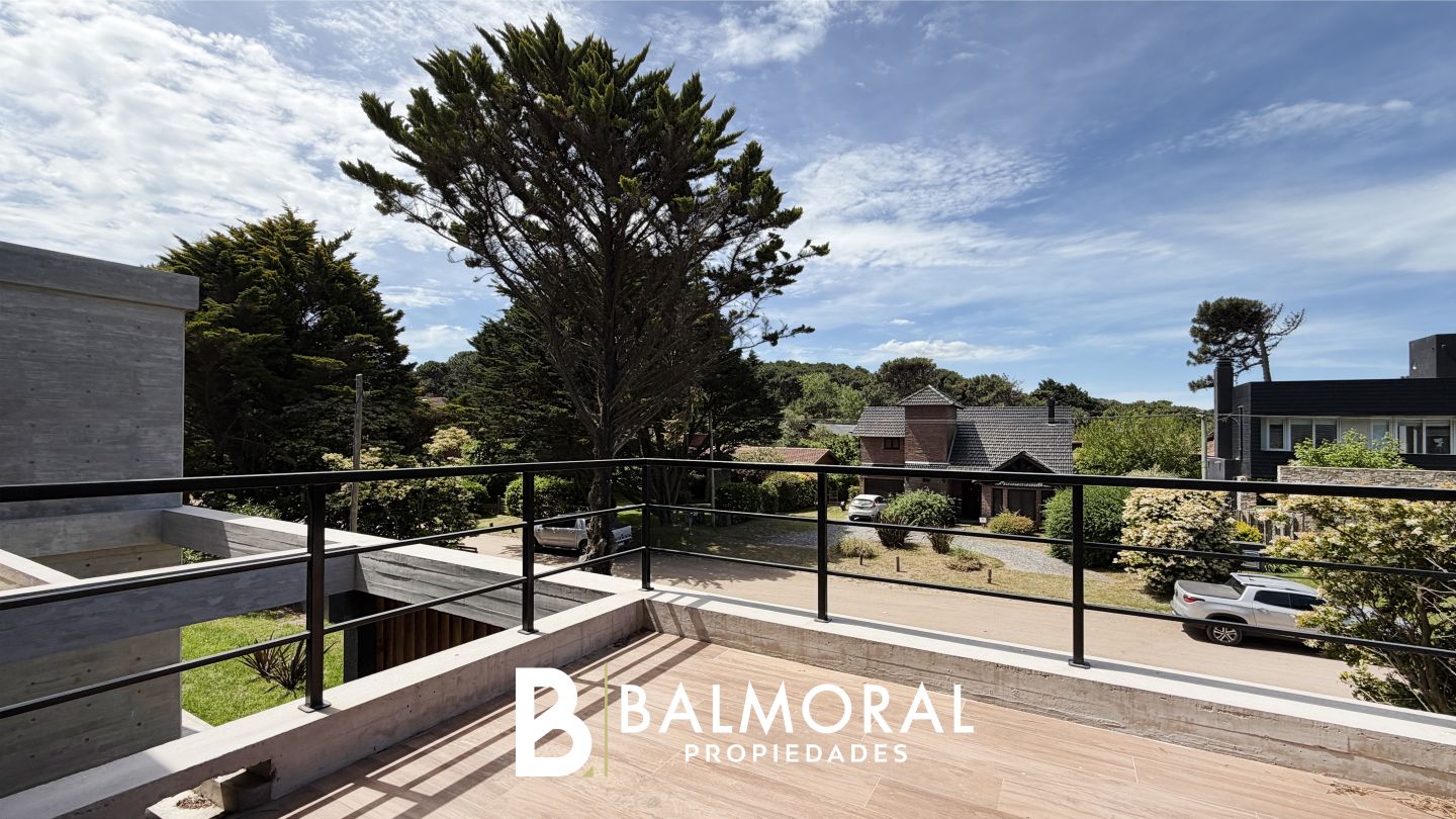 ALQUILER DE CASA EN Pinamar - Lasalle - 24