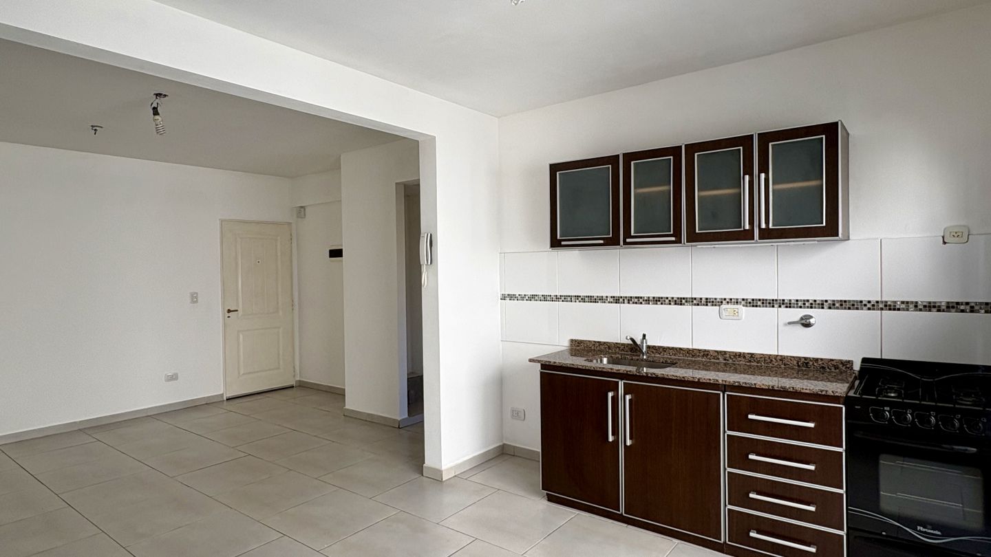 Departamento en SUIPACHA 700