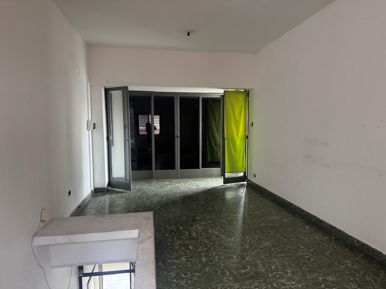 Galpon en Alquiler en Tres de Febrero, G.B.A. Zona Oeste