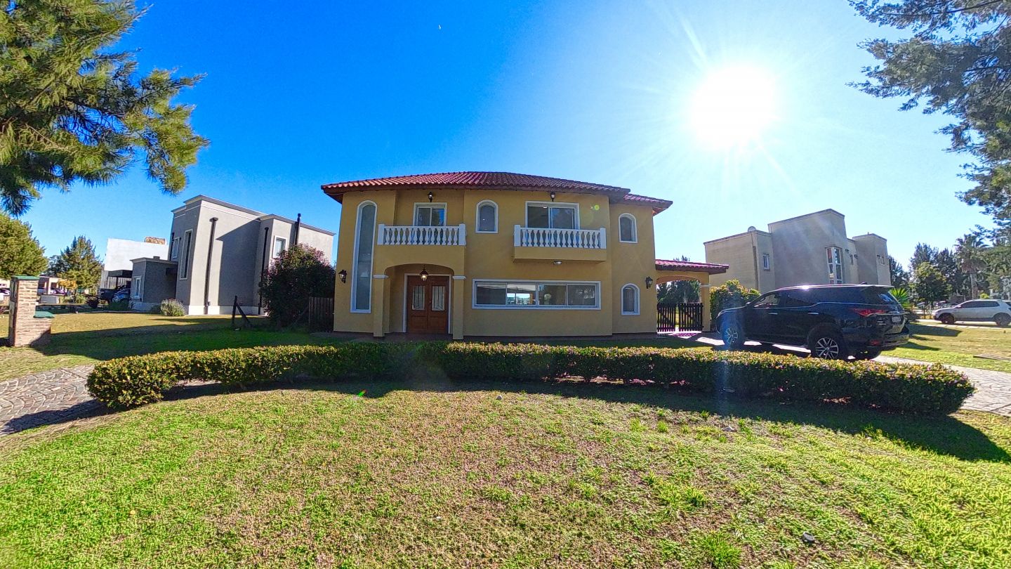 Casa EN VENTA