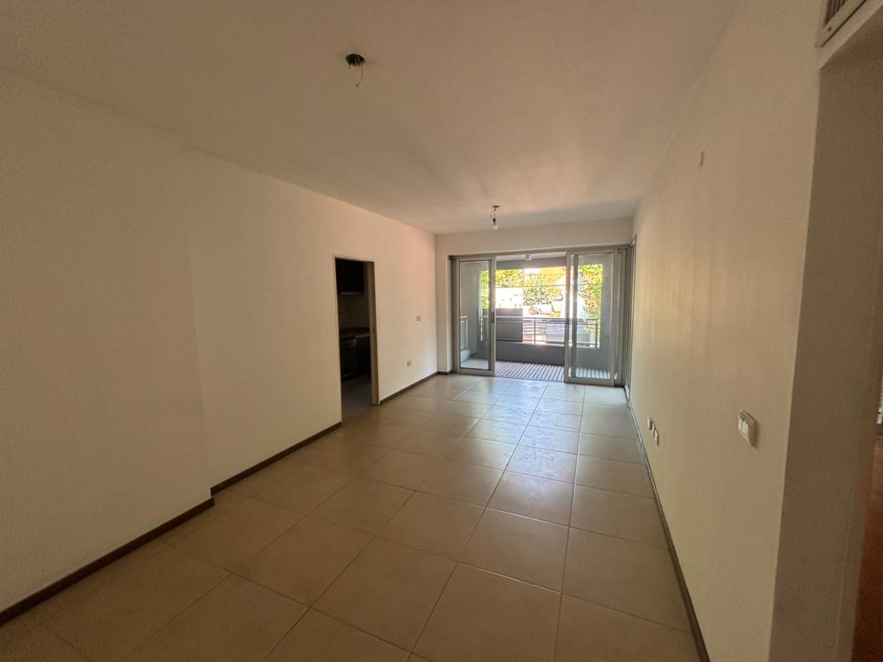VENTA DE DEPARTAMENTO EN Esteban Echeverría - Monte Grande - 2