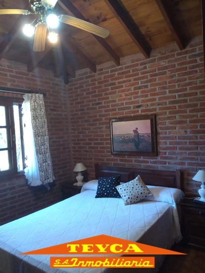 Casa en venta Lasalle 4 ambientes