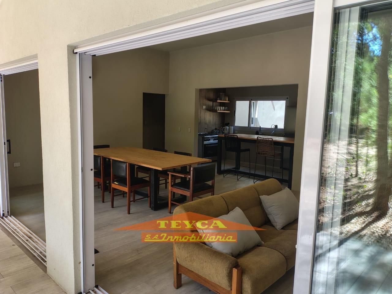 Casa en venta  5 ambientes