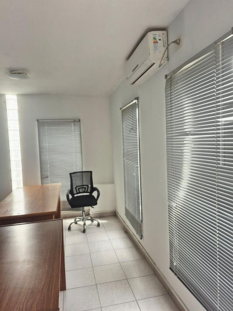 Oficina EN ALQUILER
