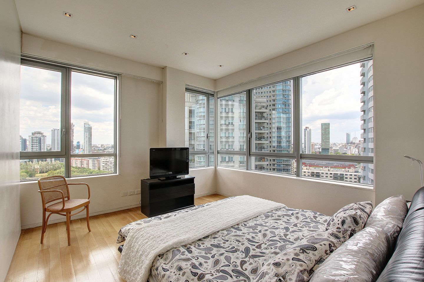 ALQUILER DE DEPARTAMENTO EN Capital Federal - Puerto Madero - 33