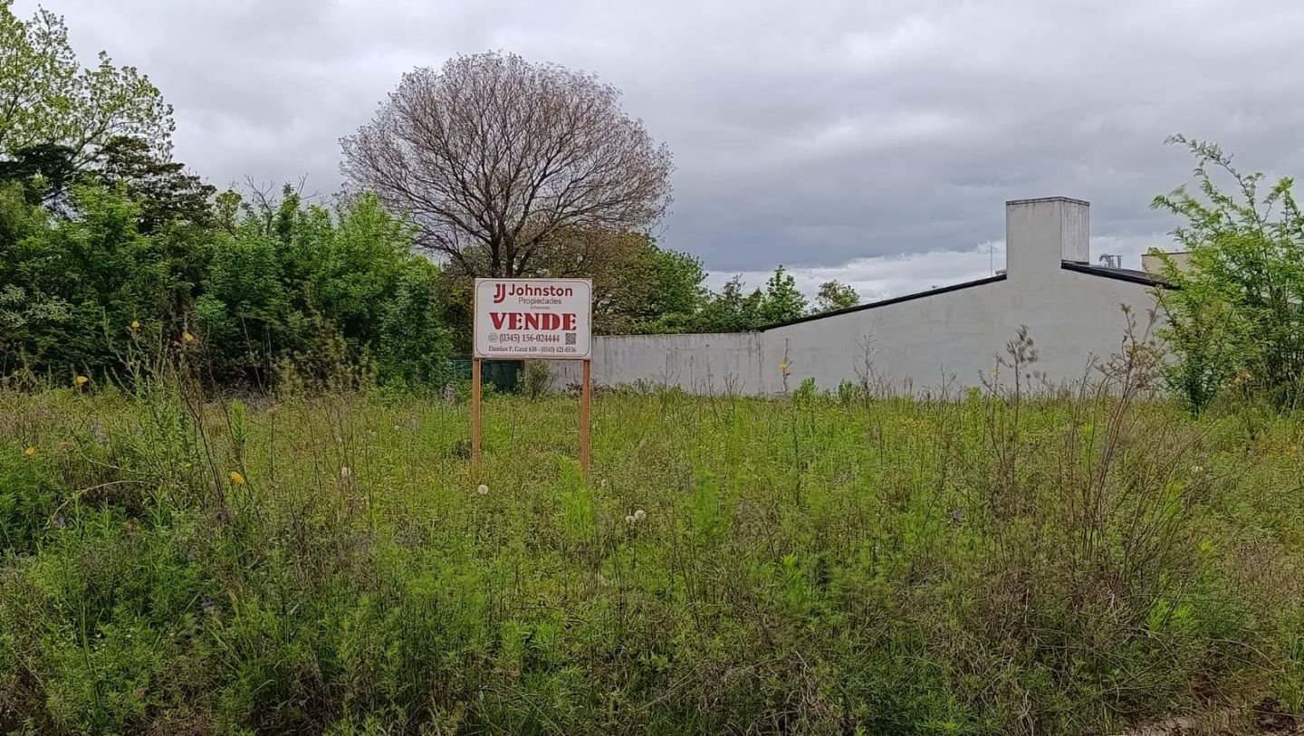 Lote en Sarmiento 2400