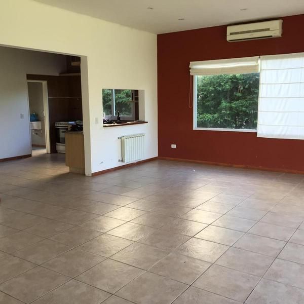 Casa en Venta en Ituzaingo, G.B.A. Zona Oeste