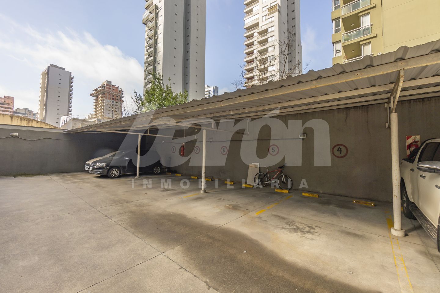 ALQUILER DE DEPARTAMENTO EN Lomas de Zamora - Lomas de Zamora - 13