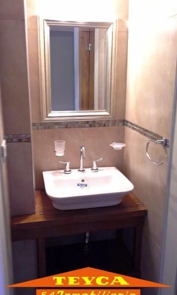 Casa en venta Caril&oacute; 8 ambientes