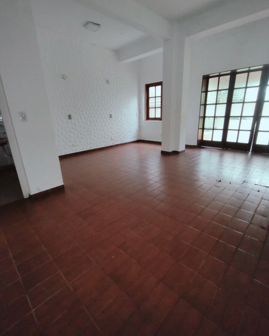 Venta de casa en el centro de Posadas, el lujo de tener todo cerca — foto 9
