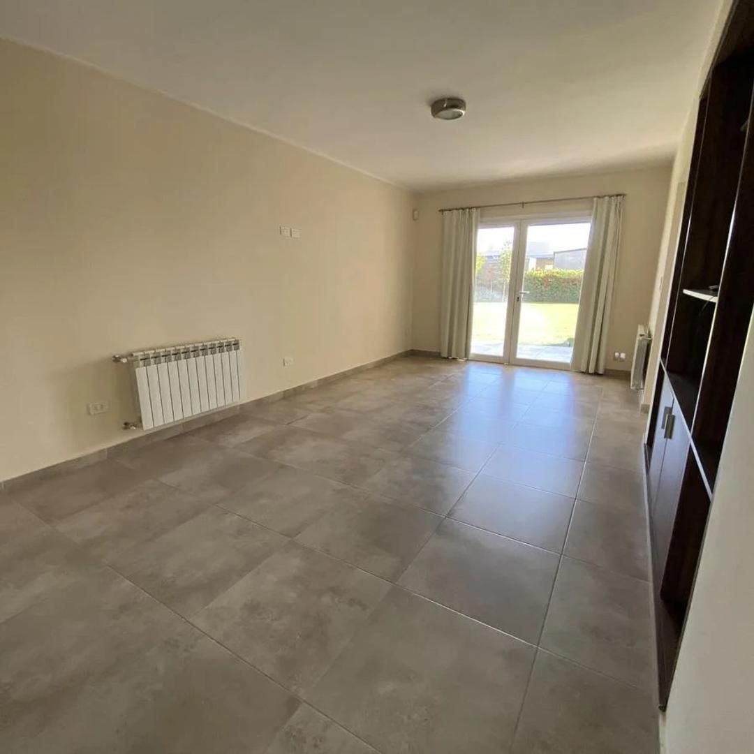 Casa EN ALQUILER