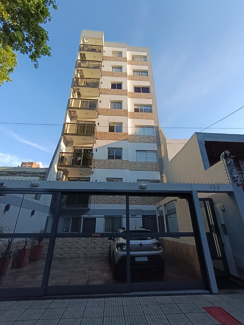 Departamento en Alvarez Jonte 300