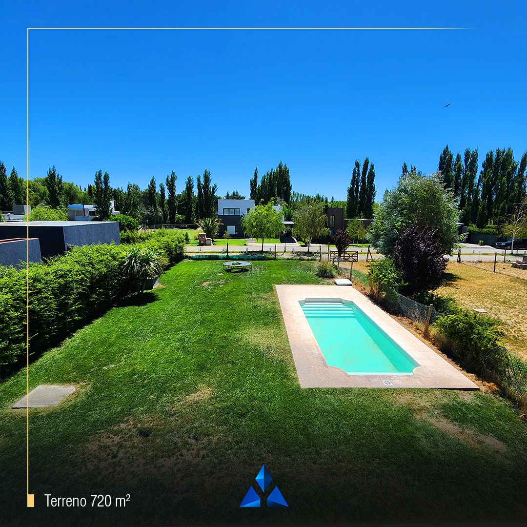VENTA DE CASA EN General Roca - 19