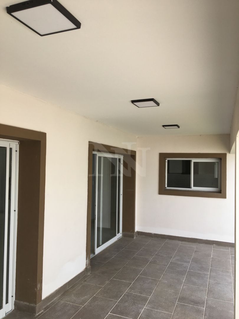 Casa en alquiler La Reserva 4 ambientes