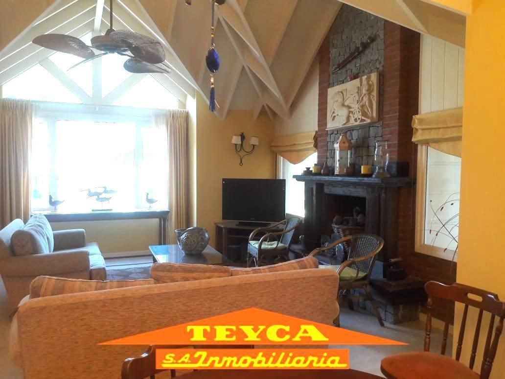 Casa en venta Norte Tennis Ranch 4 ambientes