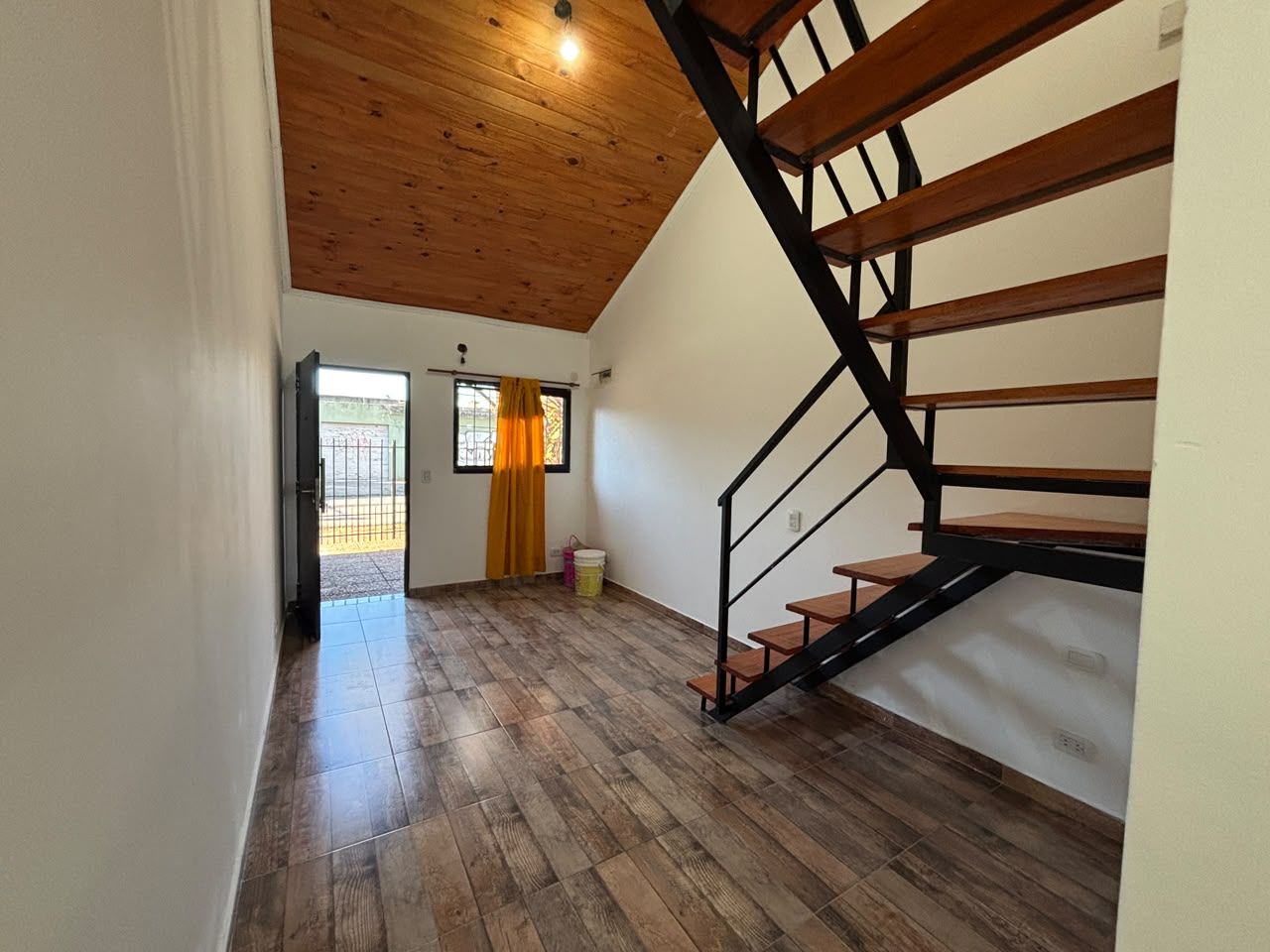 Casa en CASTELLANOS 1200