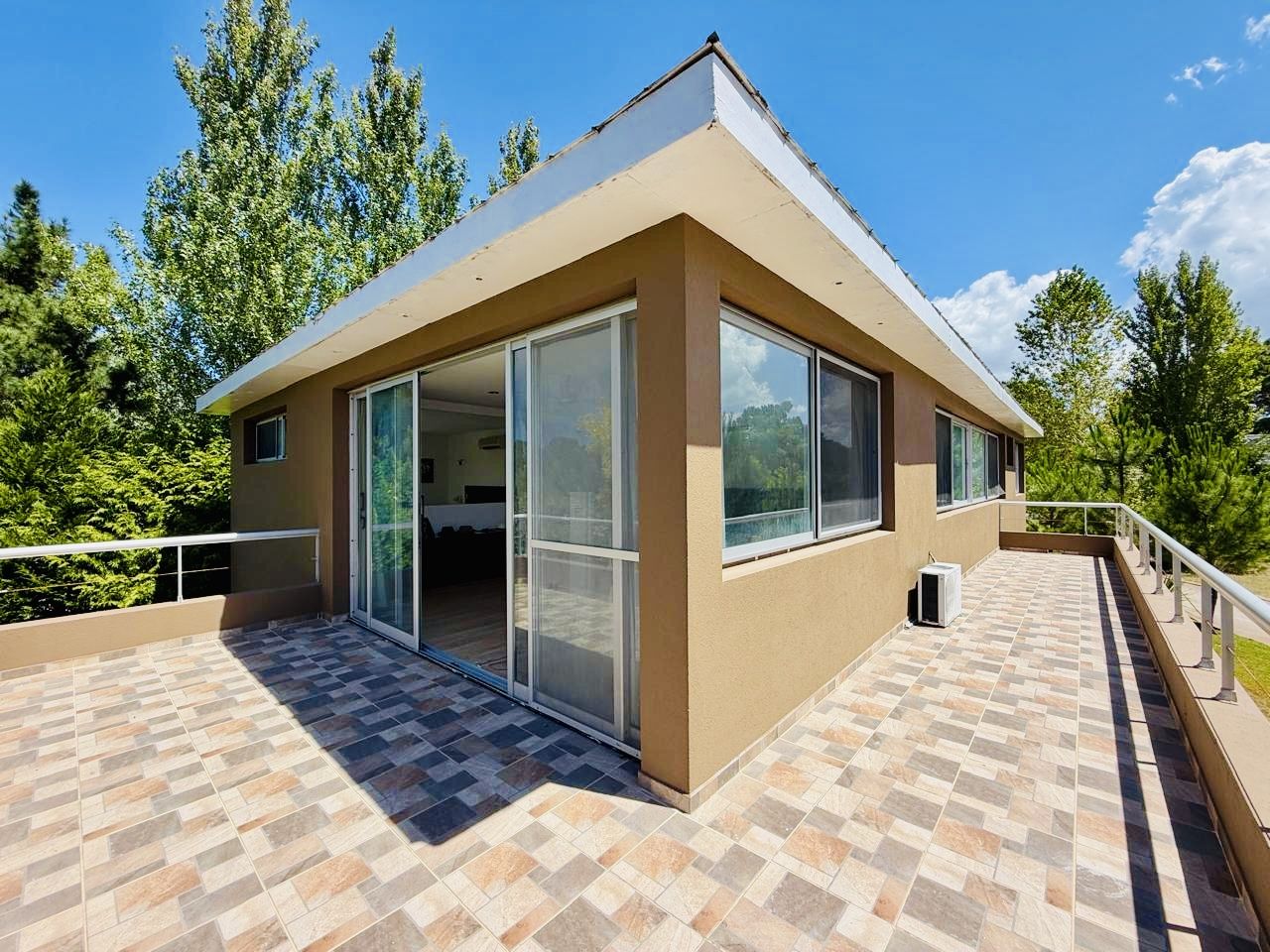 Casa en Venta en Pinamar, Buenos Aires Costa Atlantica