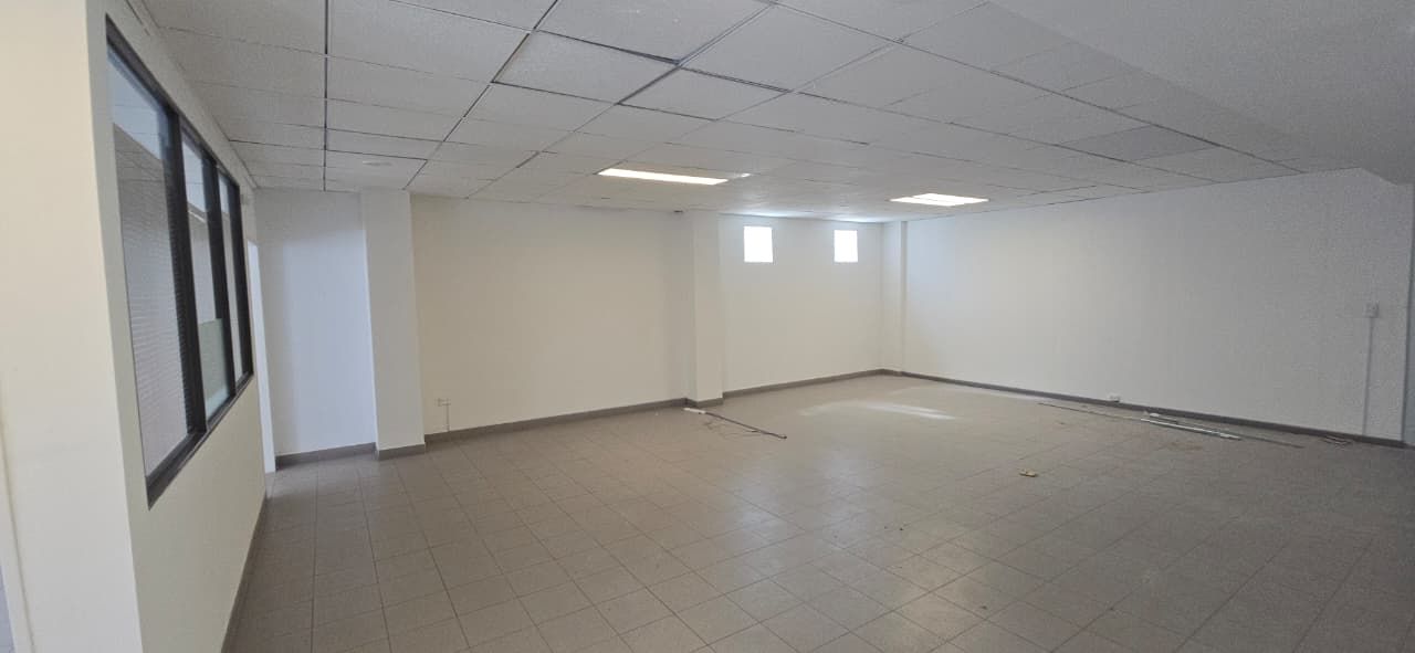 VENTA DE OFICINA EN Neuquén - 3