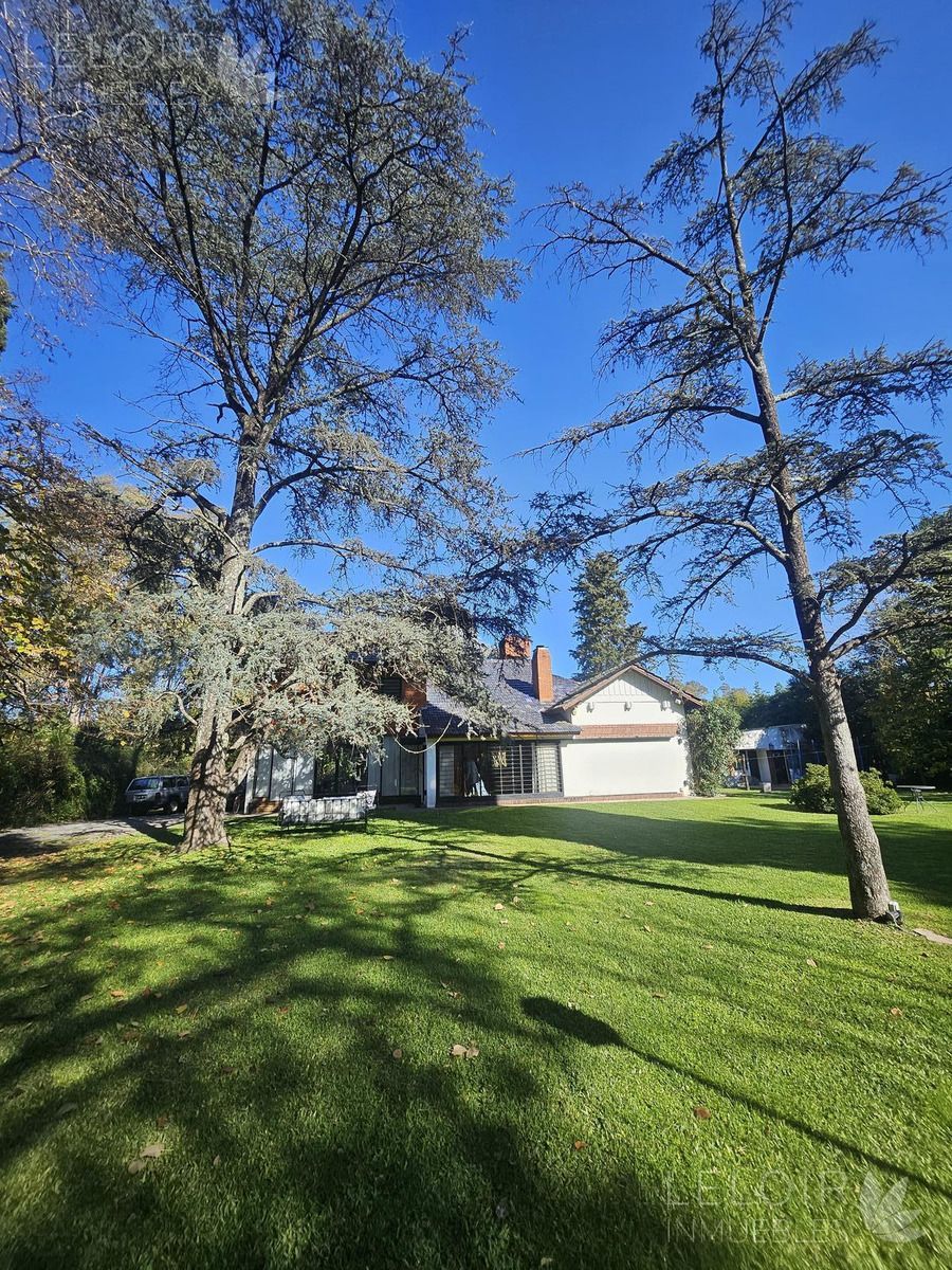 Casa en Venta en Ituzaingo, G.B.A. Zona Oeste