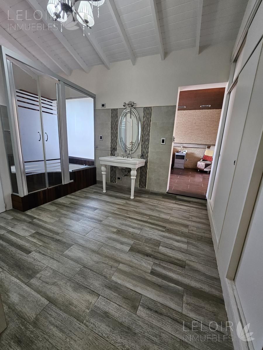 Casa en Venta en Ituzaingo, G.B.A. Zona Oeste