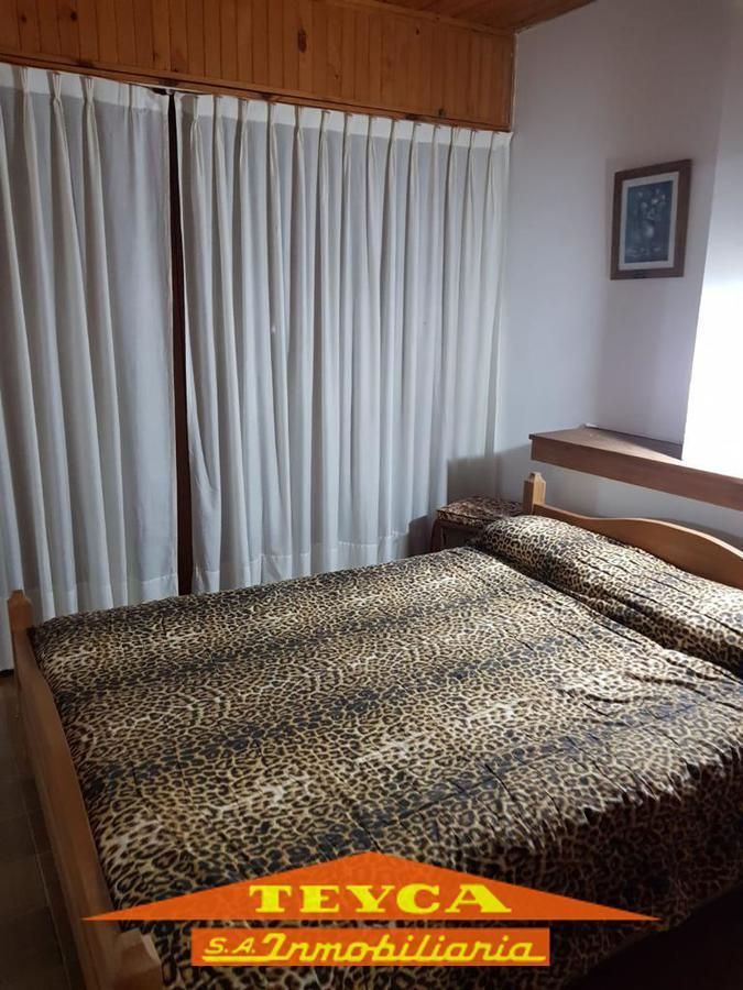 Casa en venta Lasalle 5 ambientes