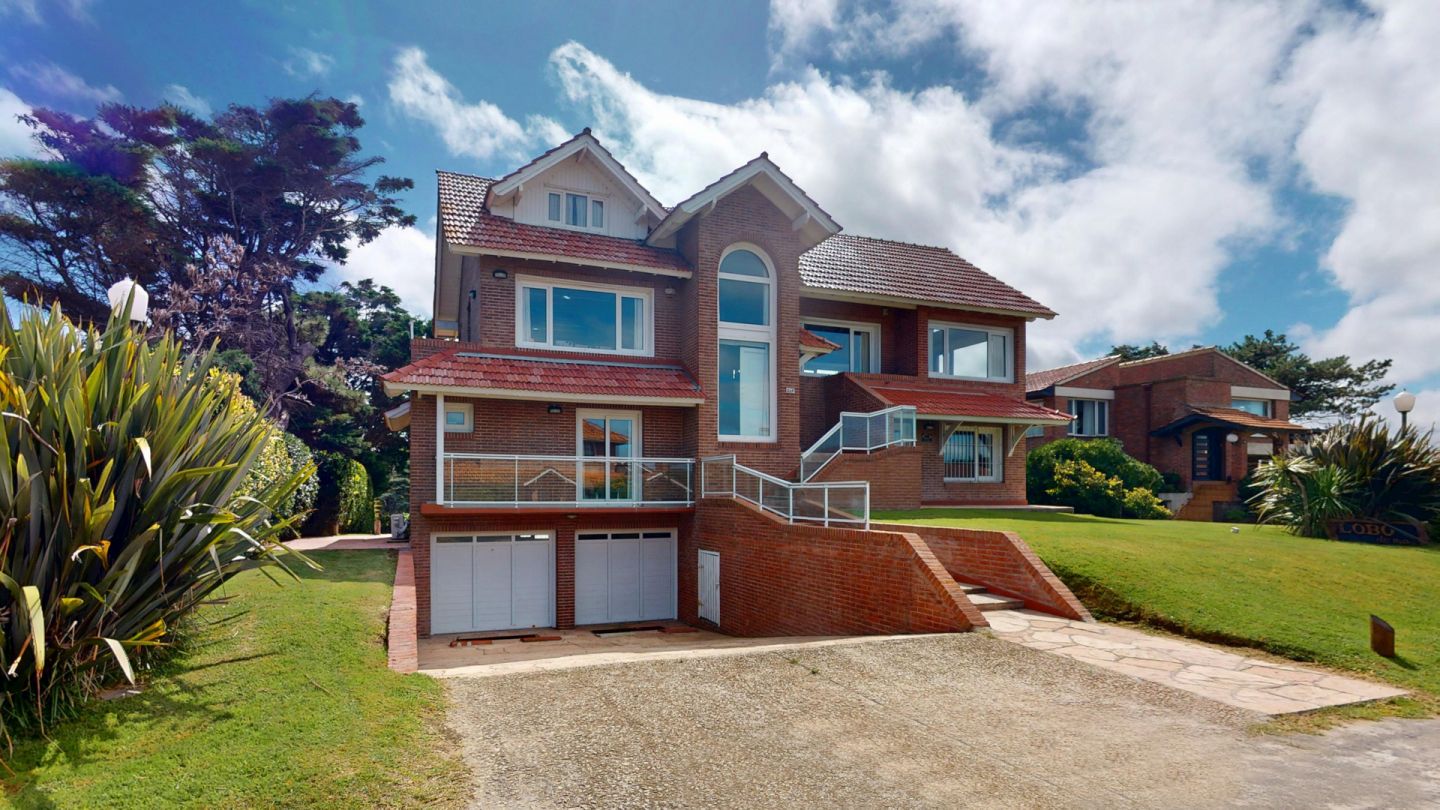 VENTA DE CASA EN Pinamar - Centro - 46