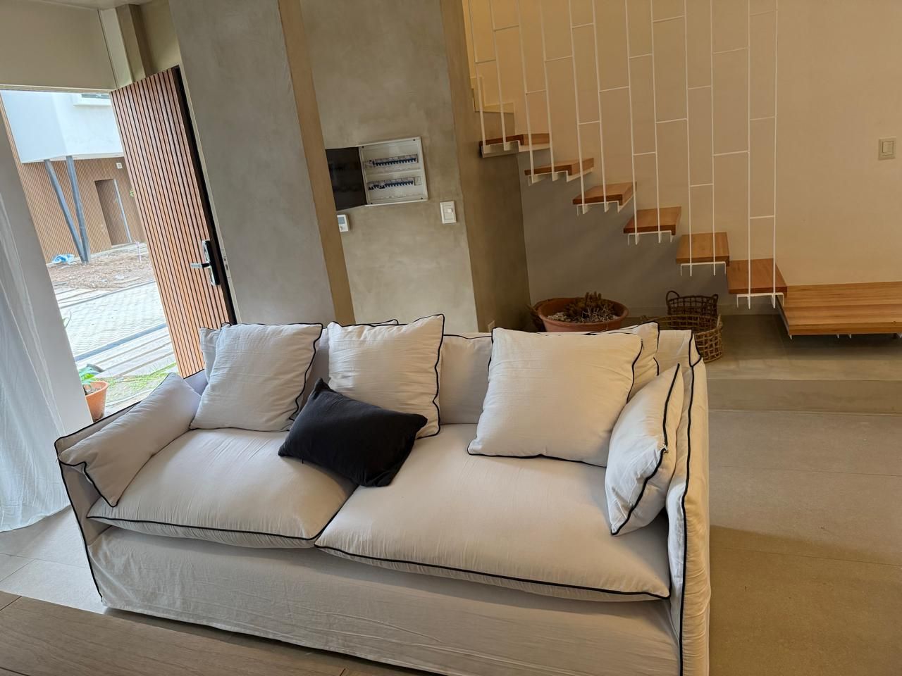 Casa EN VENTA Y ALQUILER