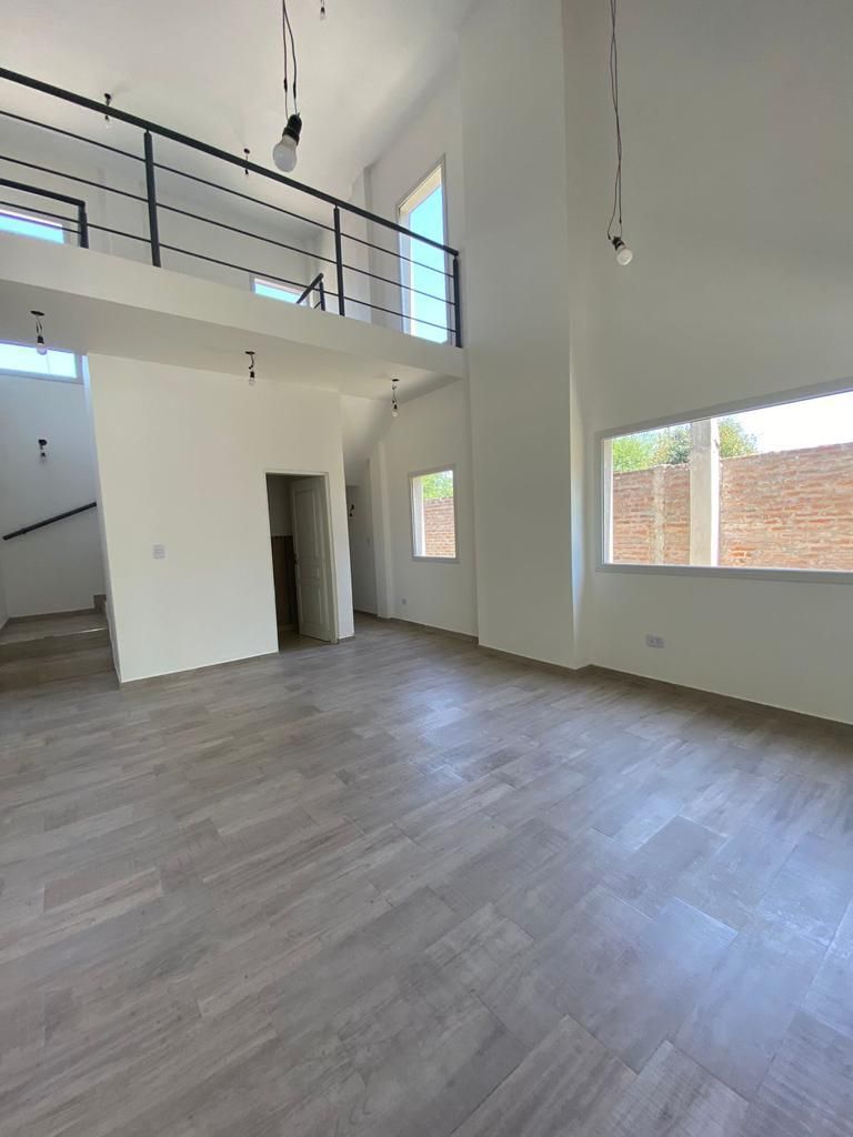 ALQUILER DE CASA EN Pilar - 11