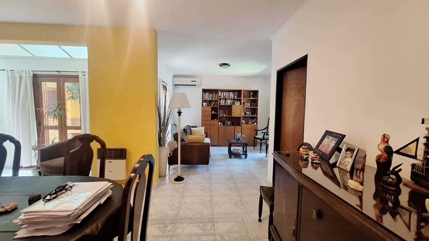 VENTA DE CASA EN La Plata - 2