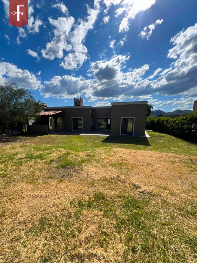 VENTA DE CASA EN San Luis - 9