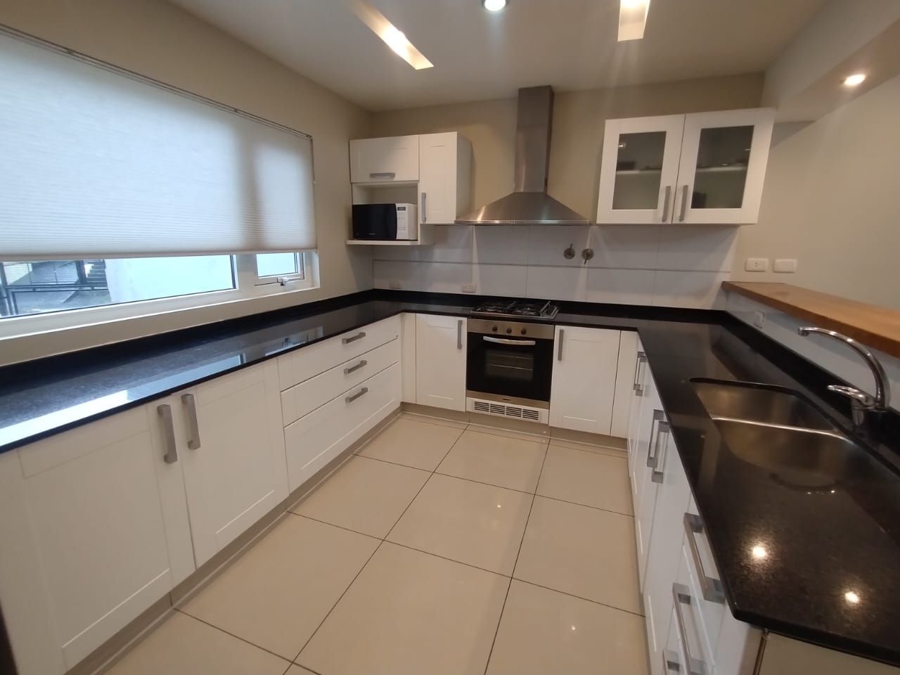 Casa EN ALQUILER