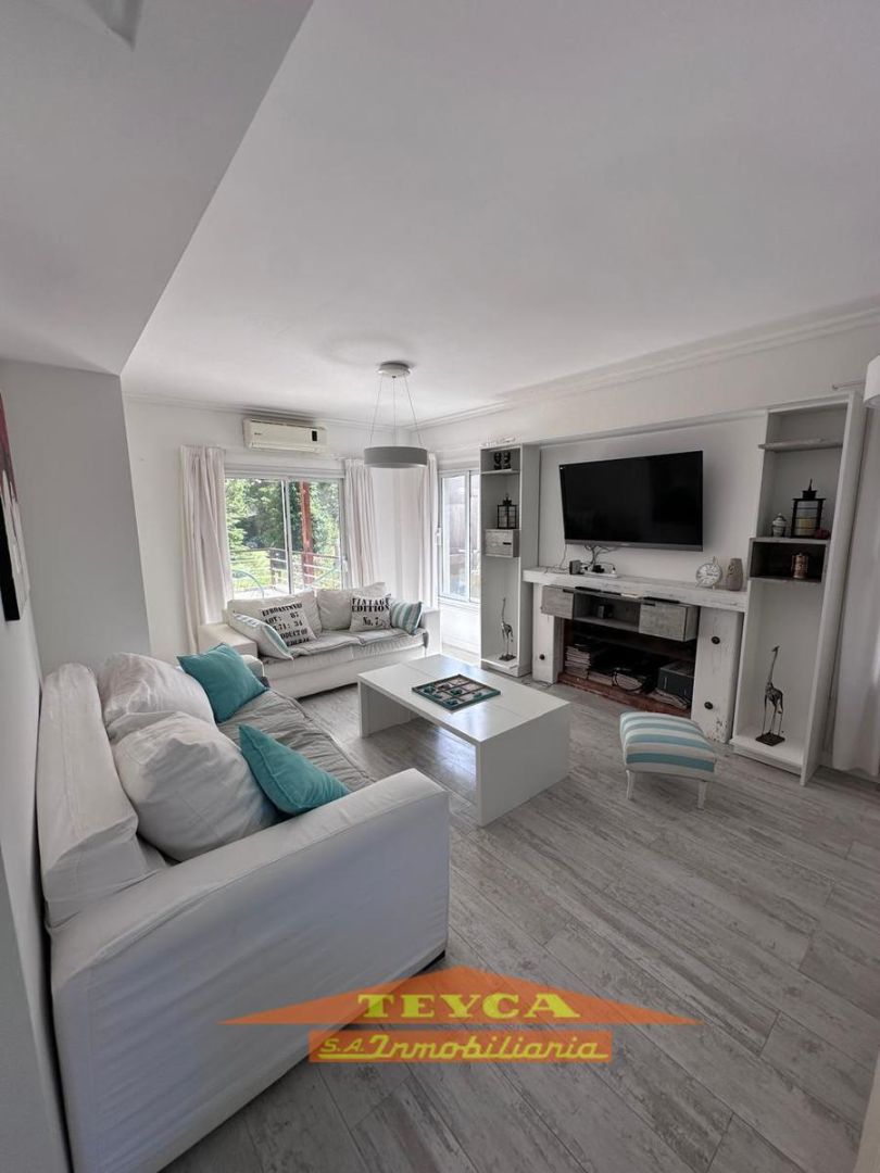 Casa en venta Golf Nuevo 5 ambientes