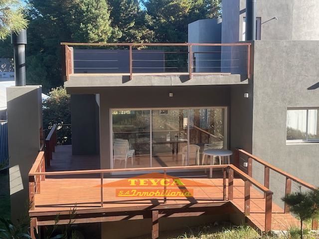 Casa en venta  4 ambientes