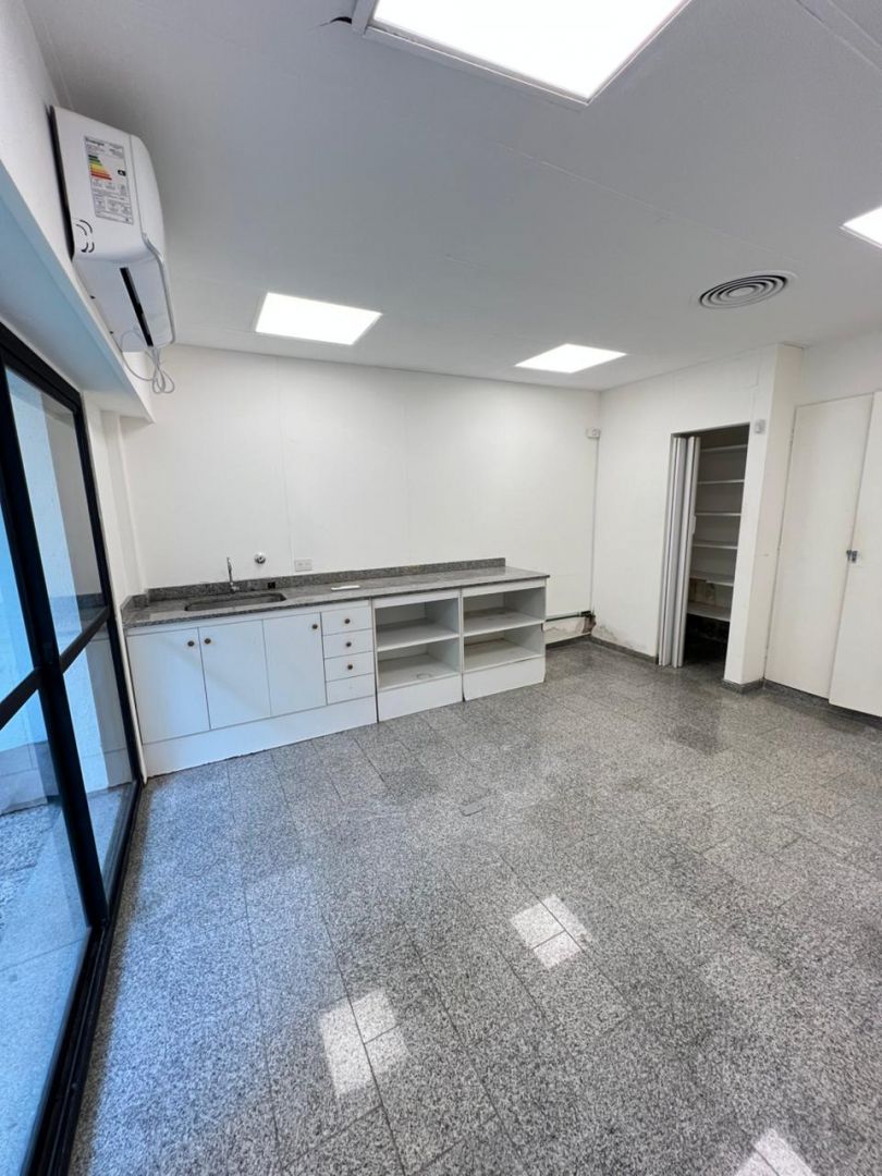 Oficina en Venta en Monserrat, Capital Federal