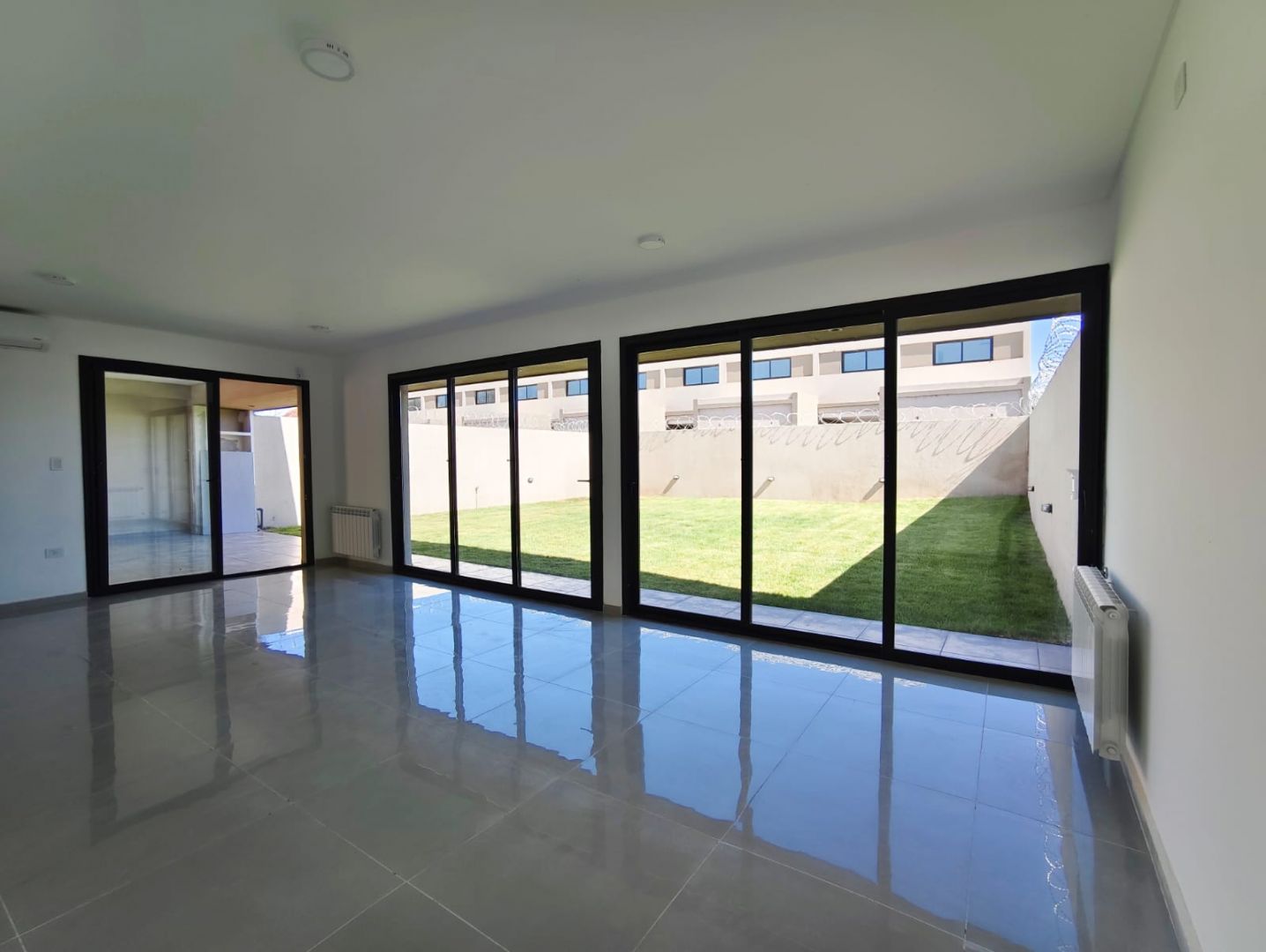 ALQUILER DE CASA EN Neuquén - Confluencia - 5